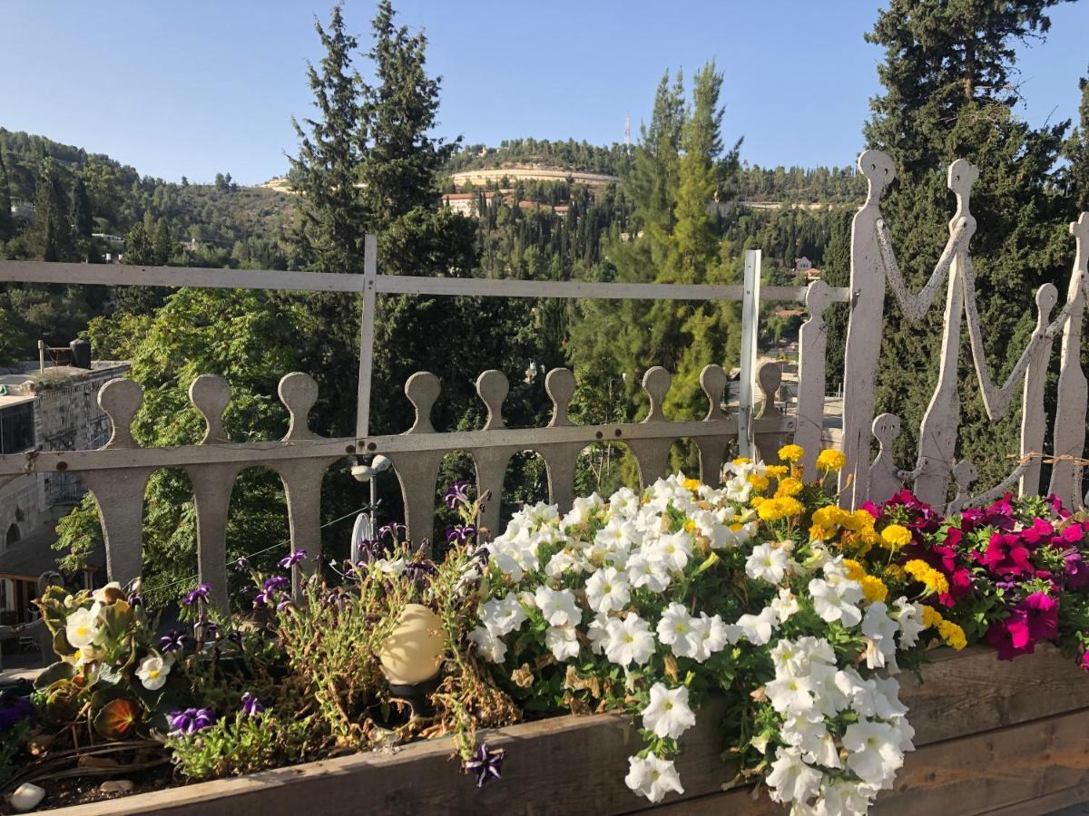 예루살렘 Sweet 'En Kerem View B&B 외부 사진